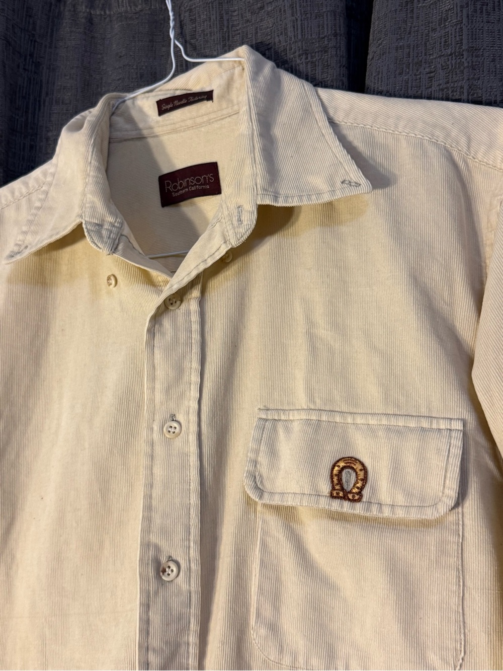 Vintage Robinson Southern California Light Cream Corduroy Button Up (1990’s)